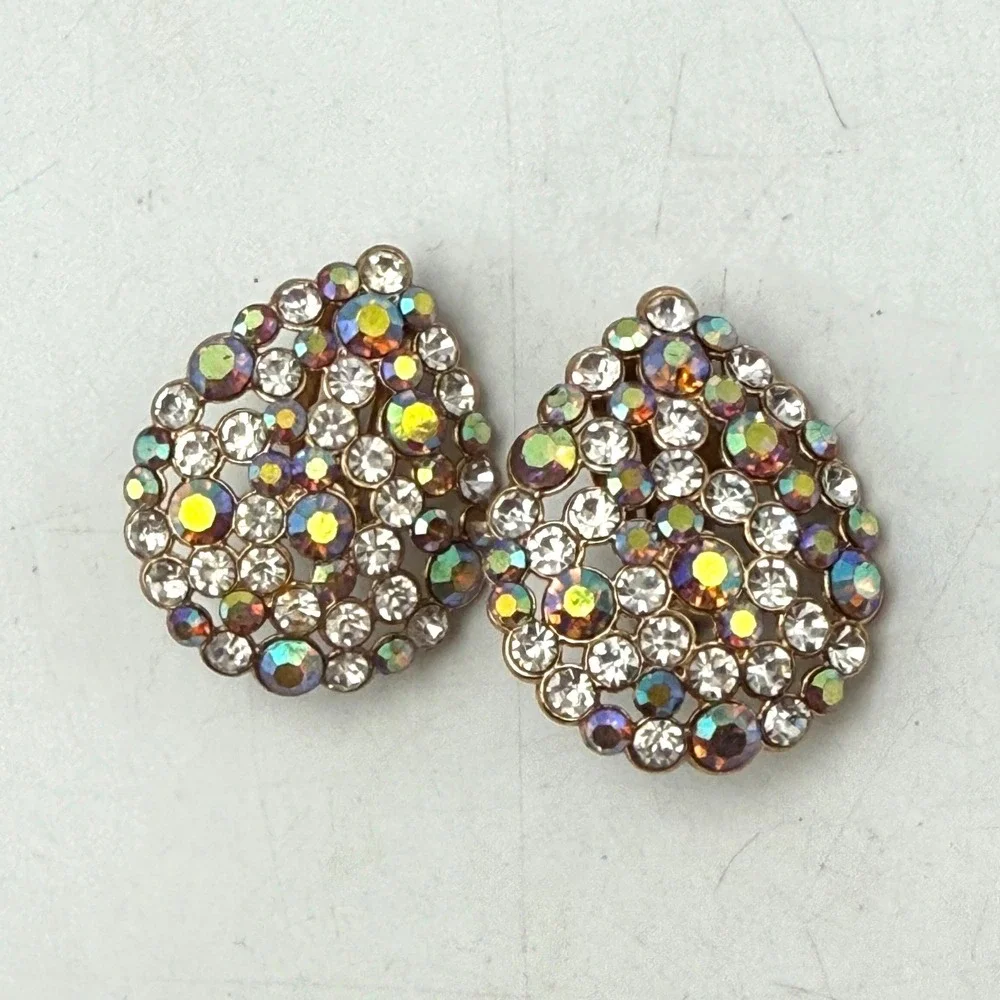 Vintage Aurora Borealis Clear Rhinestone Gold Tone Clip On Teardrop Earrings